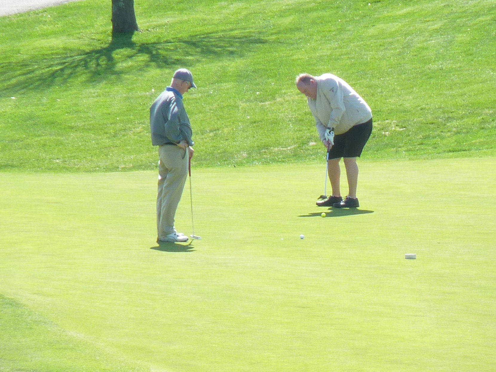 Juniper Hill putt
